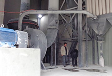 Producción anual de 100.000 toneladas de piedra caliza para la planta de producción de desulfurador de la planta de energía en Jia